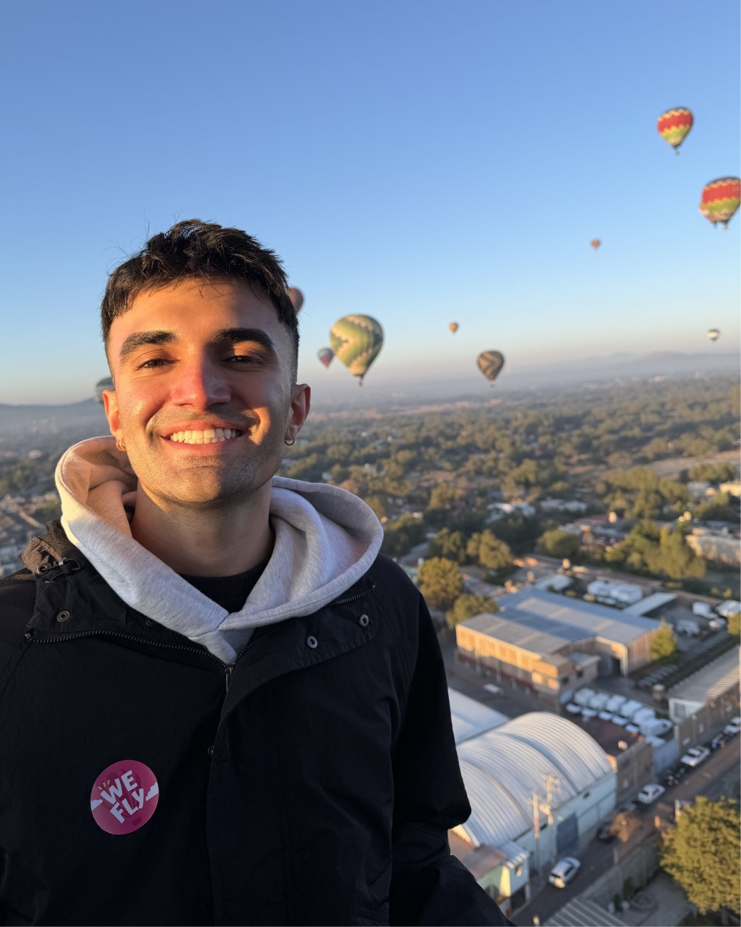 Jas Sidhu, a medical student at McMaster University, recently joined Canadian Jesuits International (CJI) as part of the Canada Summer Jobs program.

Jas, who earned undergraduate and master’s degrees in political science from the University of Toronto, is “deeply interested” in understanding the impact of policy decisions on people’s health and that of their communities. 

Click link in bio to learn more about what Jas wants to accomplish at CJI.